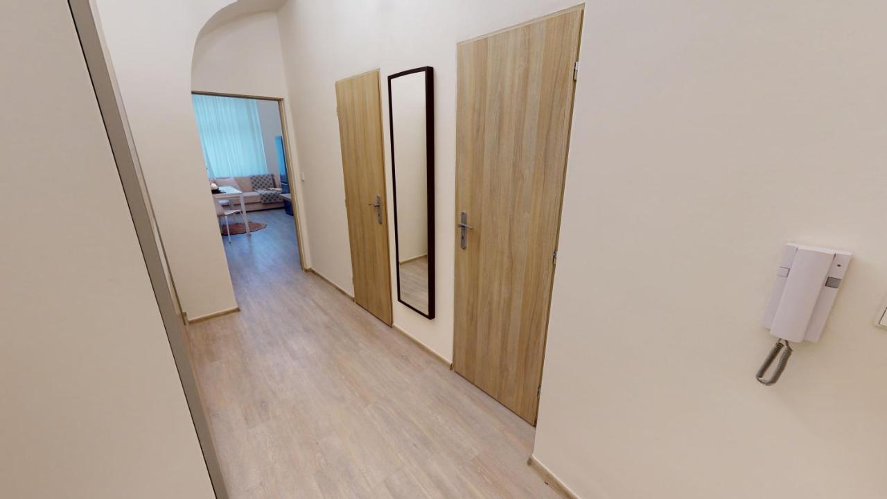 Viaducto De Karlin - Aparment Lägenhet Prag Exteriör bild